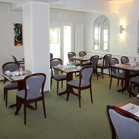 Hotel Reke Plau am See